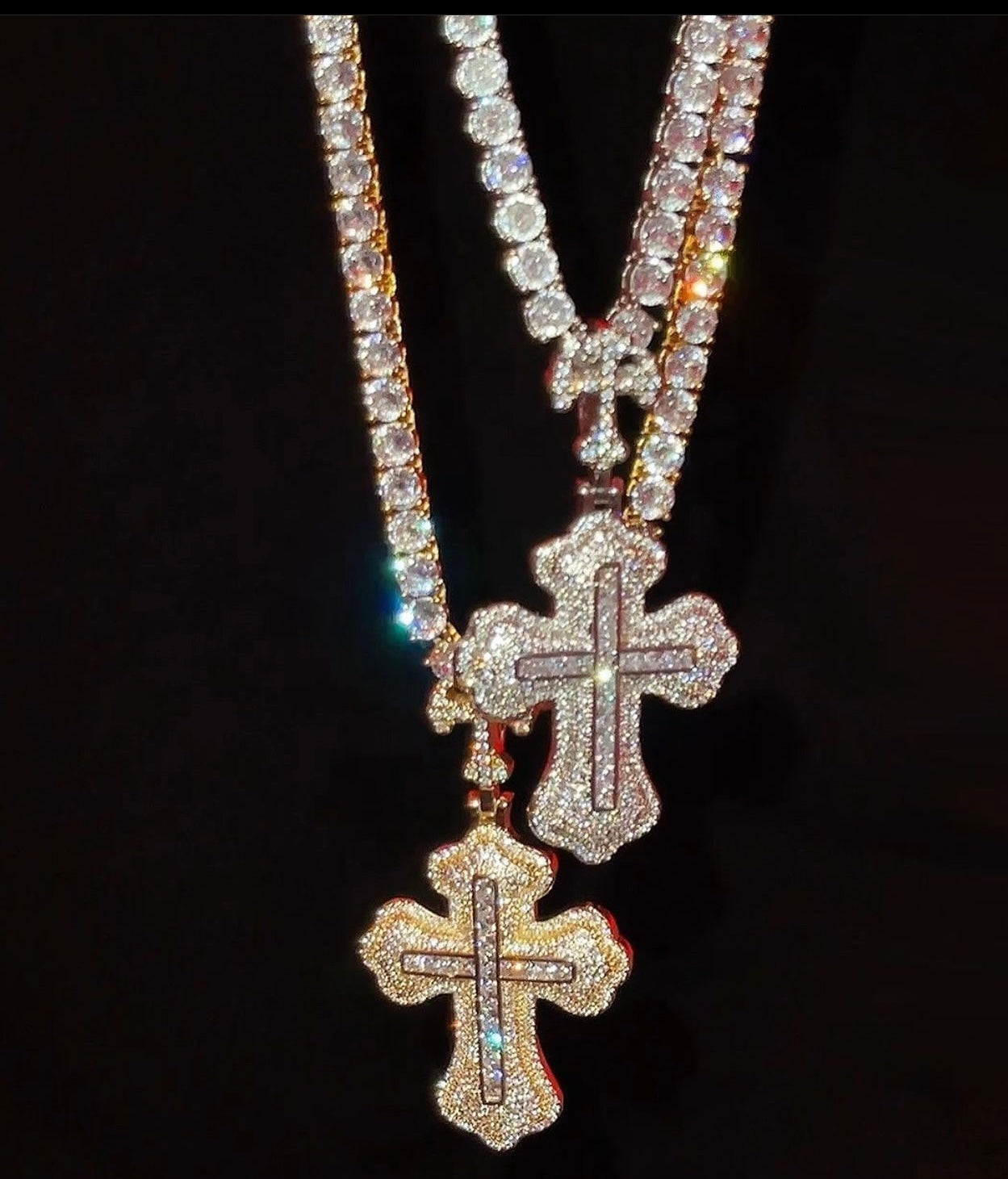 ICY CROSS STACK PENDANT